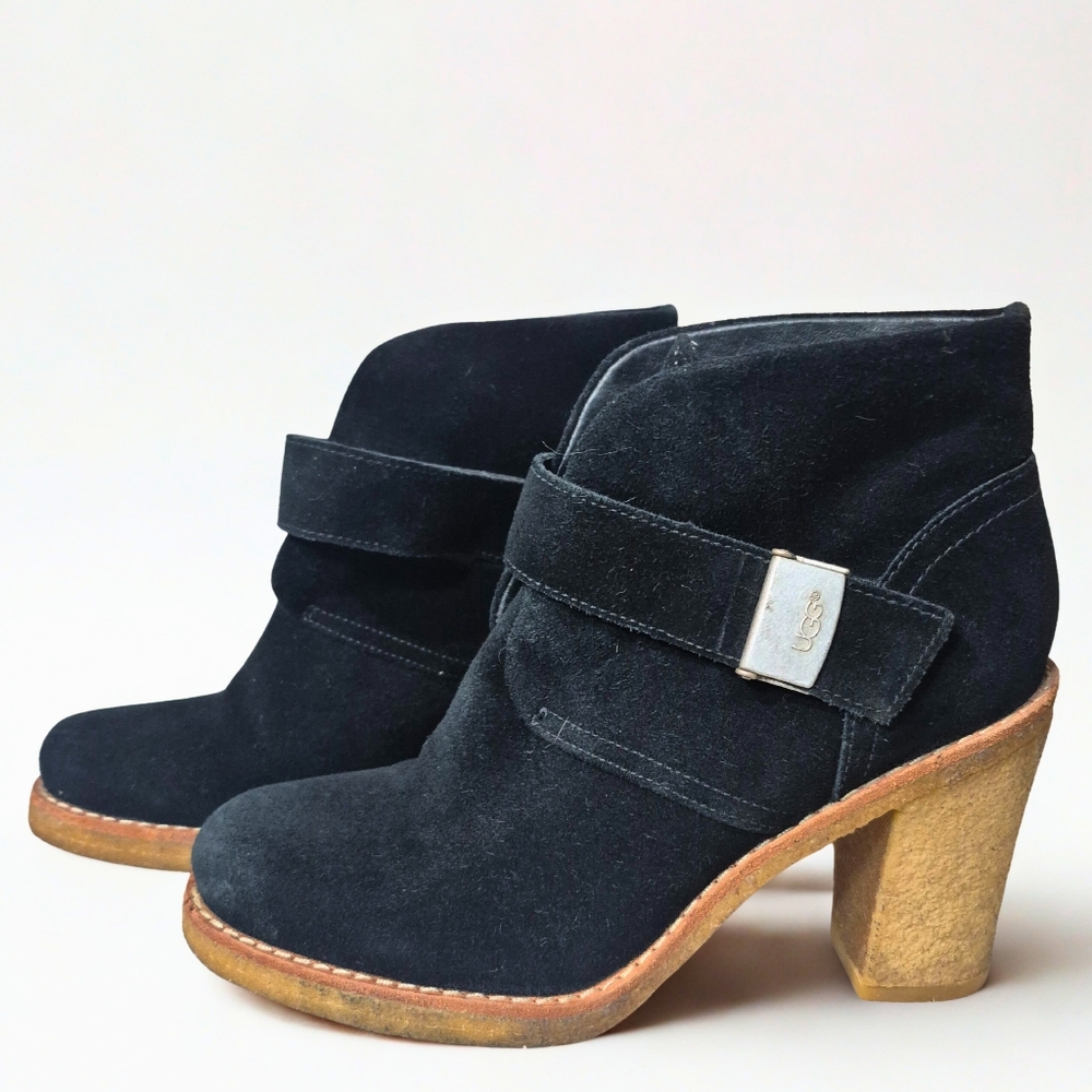 UGG Women's Brienne Black Ankle Boots Gum Sole, Block Heel, US Size 7.5/Eur 38